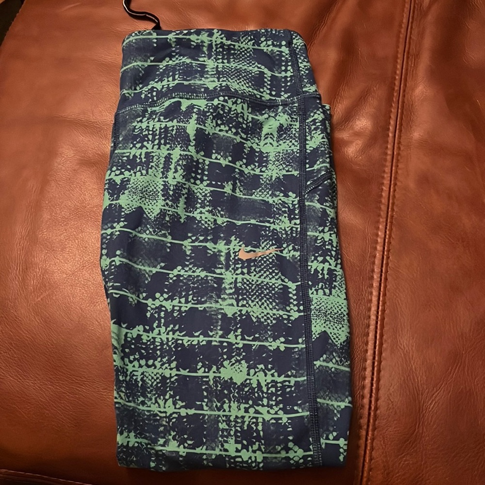 Nike running capris